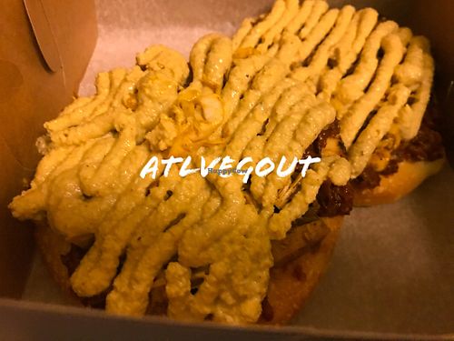 Pizza at Veganic in Atlanta