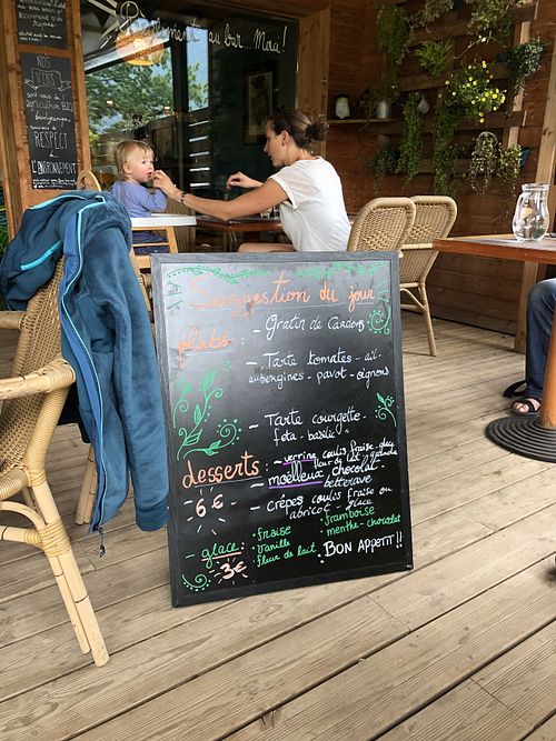 Lunchmenu of which the first could be made vegan. at Les Jardins du Taillefer in Lathuile