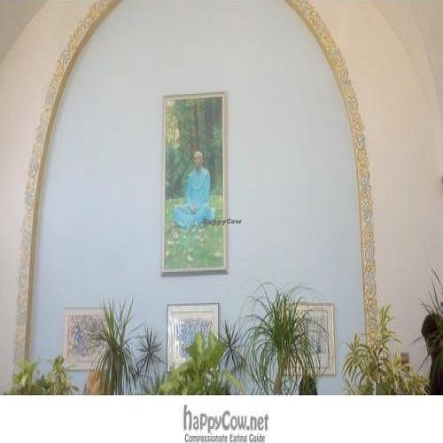 Shrine dedicated to Sri Chinmoy at Jyoti-Bihanga in San Diego