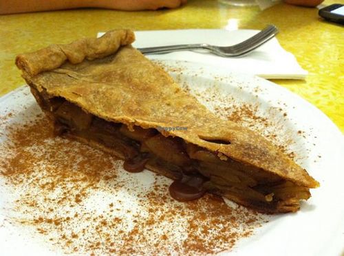 Apple pie at Jyoti-Bihanga in San Diego