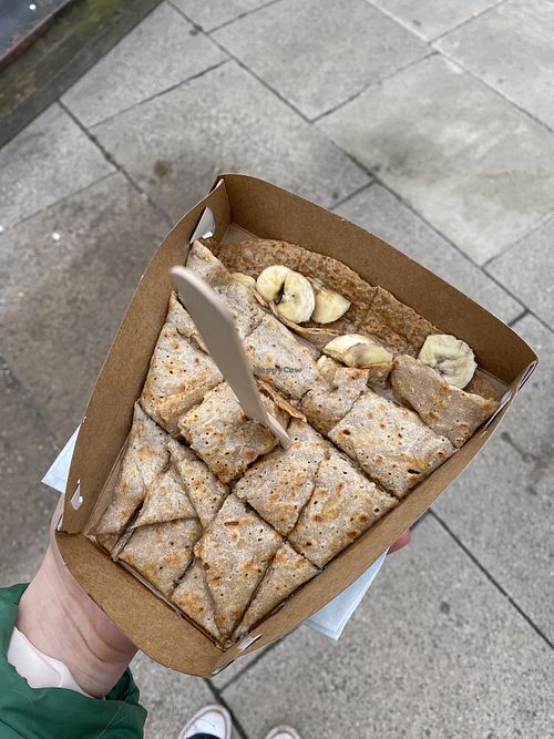 banana and maple syrup at Cambridge Crepes in Cambridge