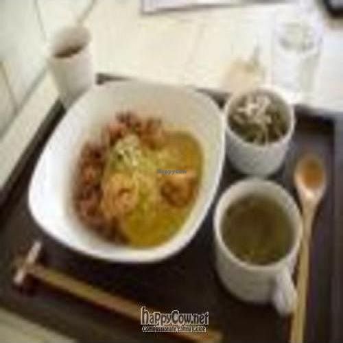 holon 'special beans curry set' at Holon in Tokyo