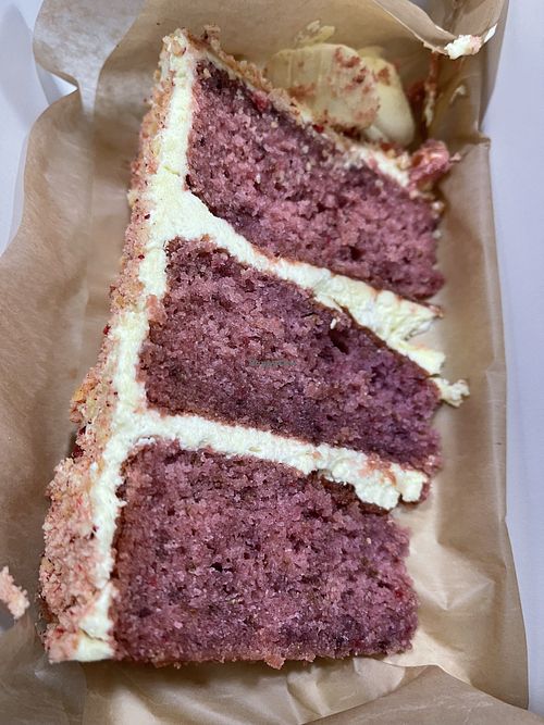 Strawberry Lemonade Crunch cake   at SweetArt in St Louis