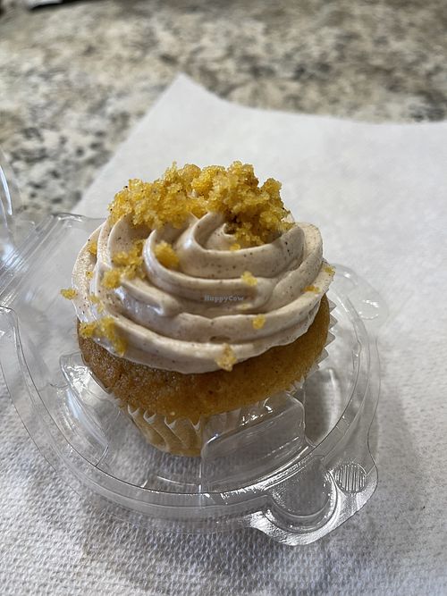 Sweet potato cupcake- so moist and delicious !  at SweetArt in St Louis