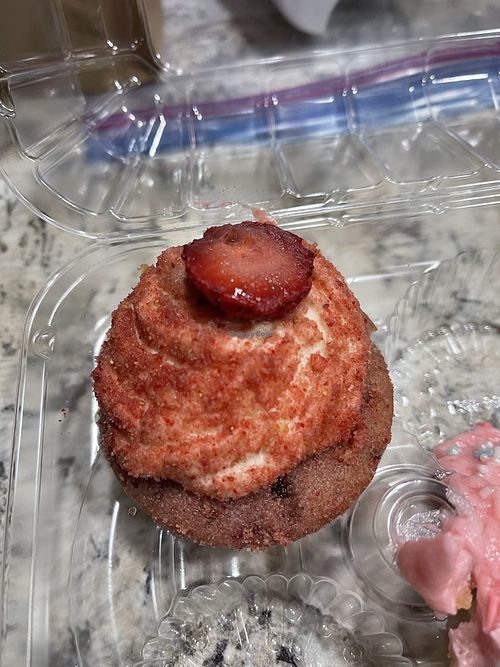 Strawberry crunch was delicious !  at SweetArt in St Louis