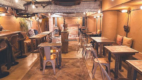  at Tasogare Coffee in Osaka