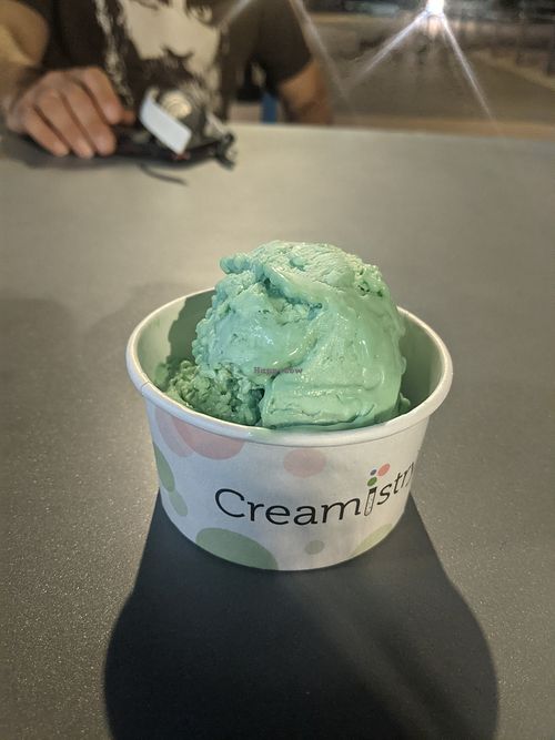 7 dollar scoop of mint ice cream at Creamistry in Irving