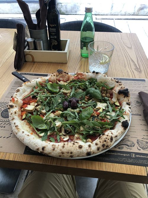 Vegan pizza at Hedonist in Zadar