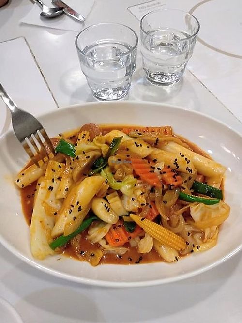 Korean “Doupoki” at Loving Hut - Heping Branch in Taipei