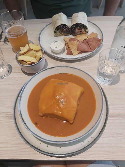  at Kind Kitchen in Porto