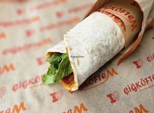 Lahmacun vegan at Cigköftem - Duisburgerstrasse in Dusseldorf