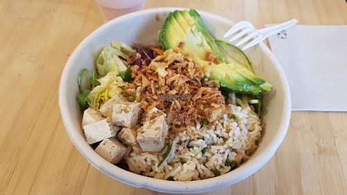 Poke bowl at Bali Bowls in Lege-cap-ferret