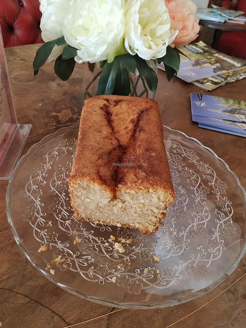 vegan cake at What's On in Quimper