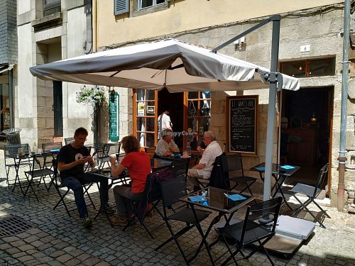 very nice terrace at What's On in Quimper