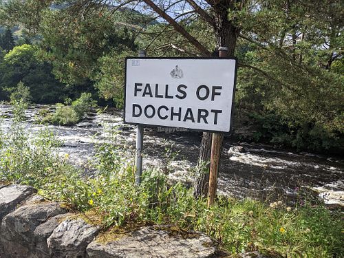 Falls of dochart - outside restaurant at The Falls Of Dochart Inn in Killin