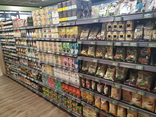 a large vegan choice at Carrefour City in Levallois-perret