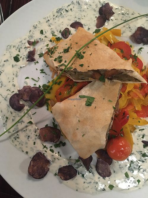 Vegan strudel with vegetables at Antik-Hof in Bissee