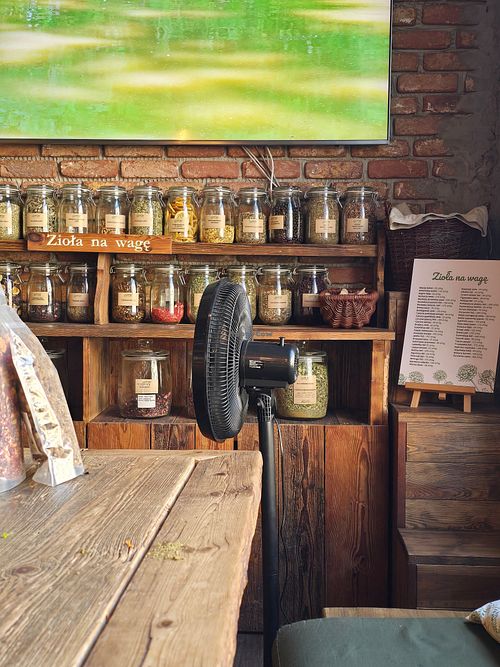 Tea at Pijalnia Ziół in Warsaw