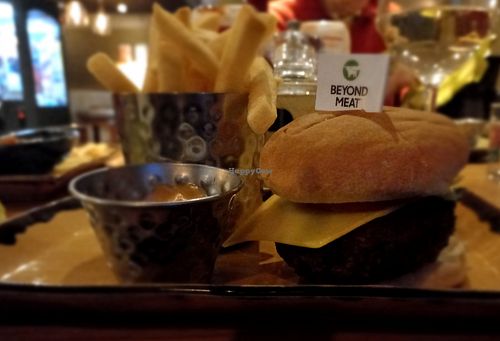 Beyond Burger at The Cricketers in Croydon