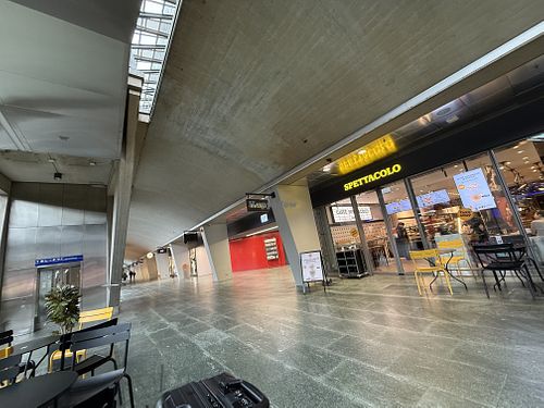 front  at Caffe Spettacolo in Luzern