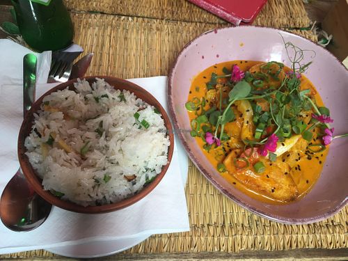 Moqueca do mar : a brasilian dish usually made with fish but veganized at Roots Experience in Lisbon