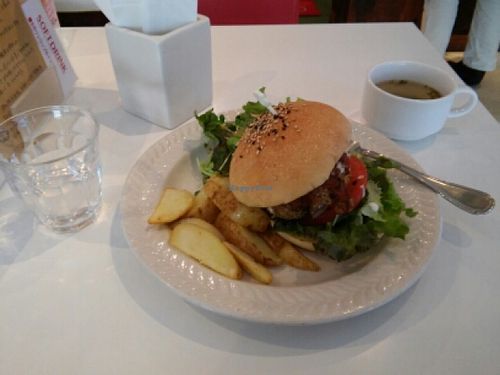 Hanada veggie burger  at Hanada Rosso in Tokyo