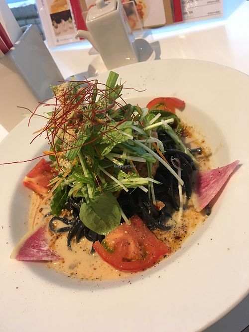 Seasonal cold Tantanmen at Hanada Rosso in Tokyo