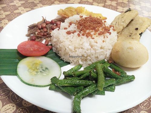Nasi Lemak at Warung Ijo in Central Singapore