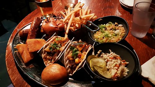 Vegan BBQ platter, 55 CAD at Rusty's at Blue in The Blue Mountains