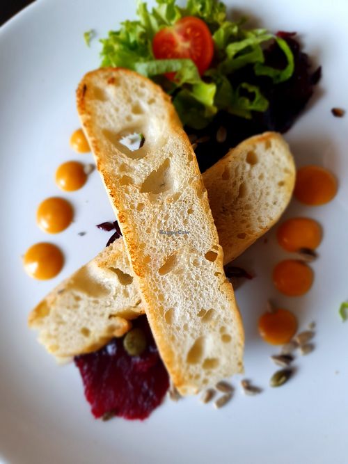 Beetroot carpaccio with focaccia at Urban & Veggie in Dubrovnik