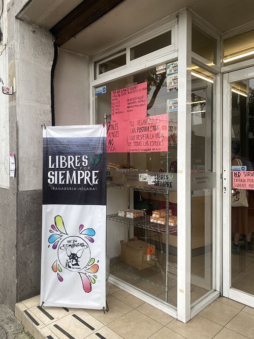 Upon Arrival Después de Shopping en el Chopo  at Libres X Siempre in Mexico City