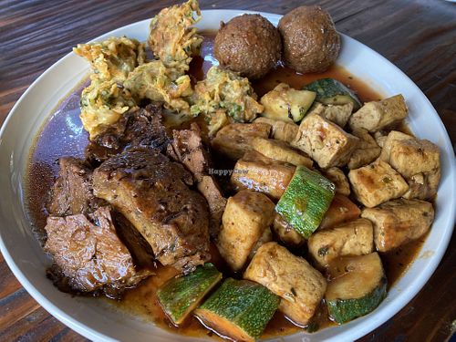 A “4 choices dish"  at Holy Bao in Santiago