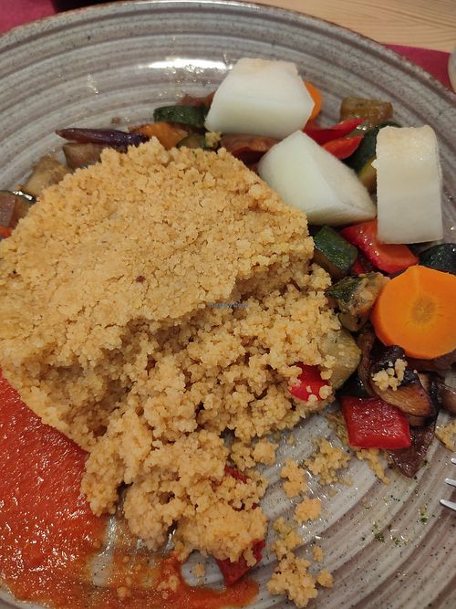 Cuscus con verduras at Teff Vegetariano in Elche