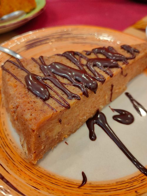 Tarta manzana at Teff Vegetariano in Elche