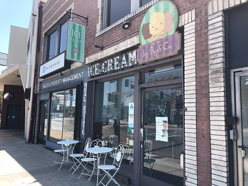 Store Front at Icy Rush Co in Los Angeles