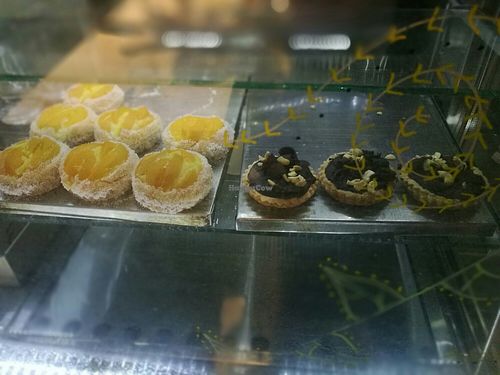 chocolate tart and peach tart at Vica in Buenos Aires