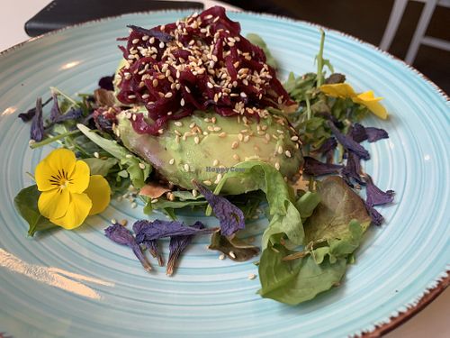 Avocadamacka  at Eko-Logiskt konceptcafé in Falkenberg