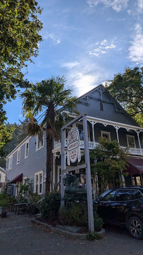  at Howards Station Cafe in Occidental