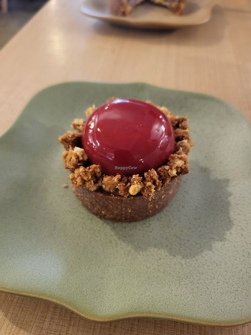Vegan berry key lime at Little Tree Food 小小樹食 - Xiǎo Xiǎo Shù Shí in Taipei