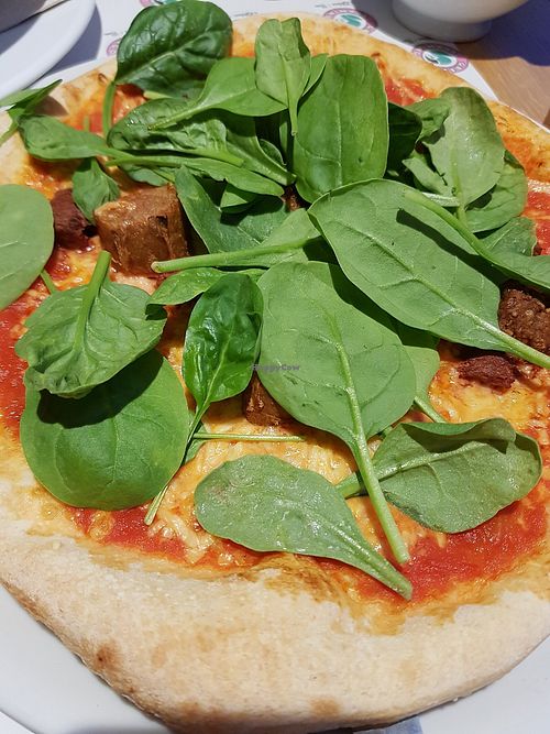 Pizza with Beyond Meat sausages at Green Flamingo in Innsbruck
