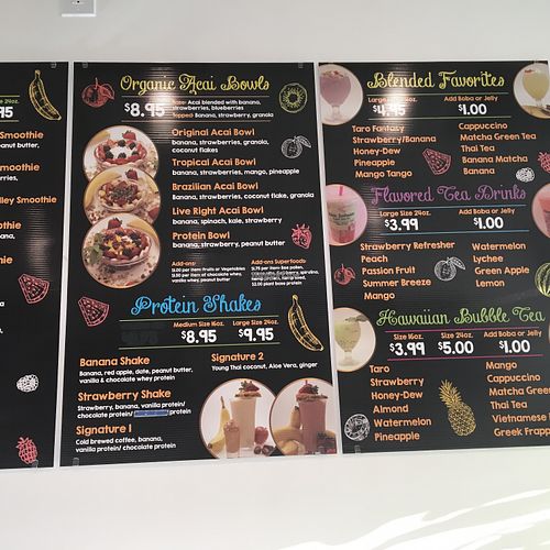 Açai bowls and blended drinks at Organic Juice Infusion in Woodland Hills