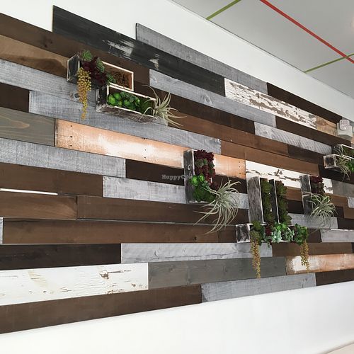 Reclaimed wood at Organic Juice Infusion in Woodland Hills