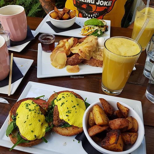 Vegan omelette, French Toast and the Benedict at SunCafe in Studio City