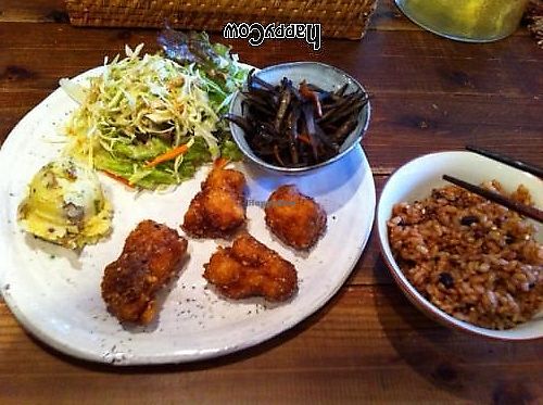 Lunch set with soy chicken at Sunny Place in Kyoto