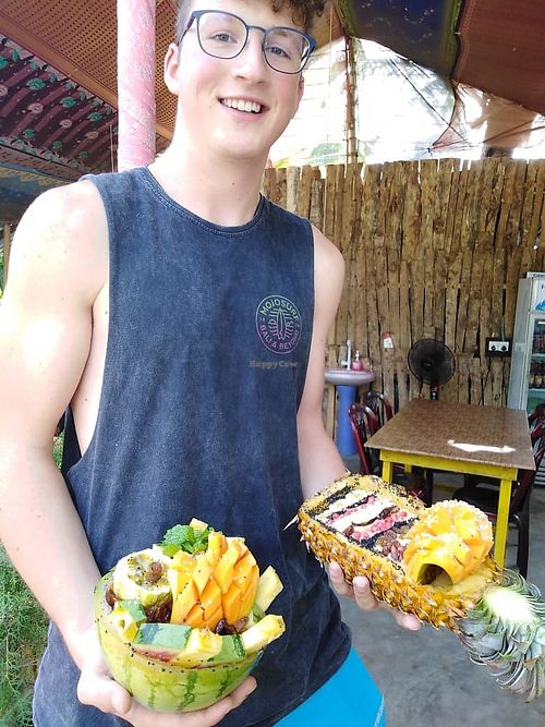 Fruit salad and smoothie bowl at Garden Grown in Arugam Bay