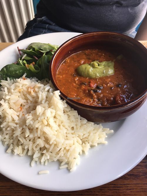 Lentil chilli main course at The Palace Vaults in Caernarfon