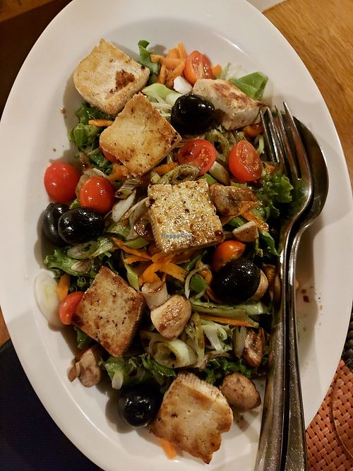 Tofu salad : quite good at Populi Vox in Dubrovnik