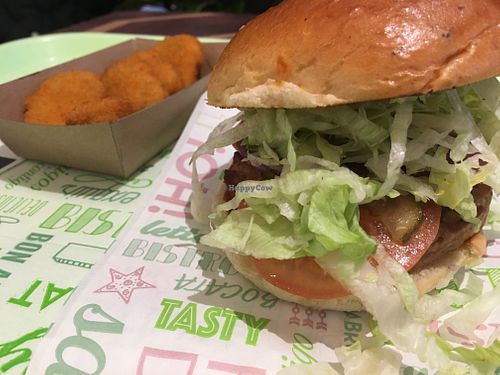 Hamburger and chicken nuggets  at Vedang - green burger | Alexa in Berlin