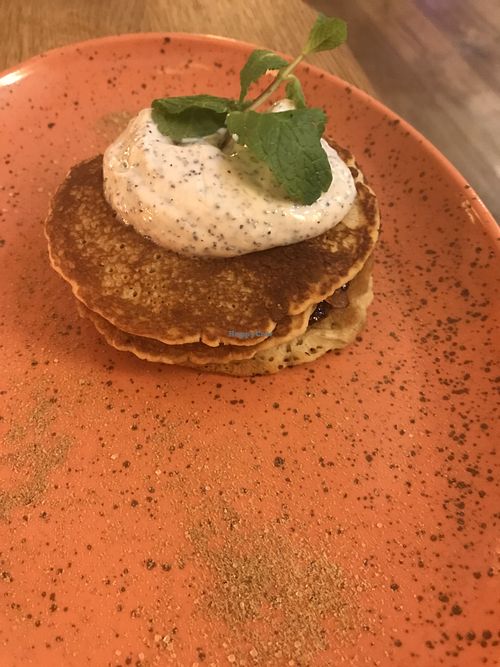 Vegan pancakes with Forrest berries at Maitrea in Prague