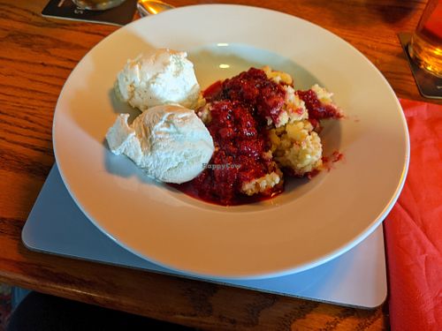 Vegan fruit crumble and ice cream at Milecastle Inn in Haltwhistle